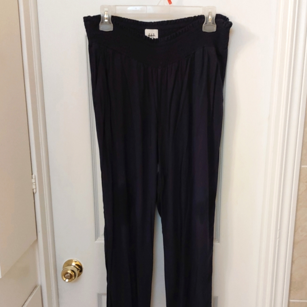 GAP Maternity Pants - Size M - 3rd Trimester